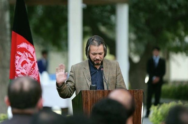 شاعر جوان افغانستان مقام نخست جشنواره شعر در ایران را به‌دست آورد